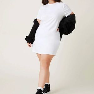 SHEIN BASICS Plus Short Sleeve Solid Tee Dress